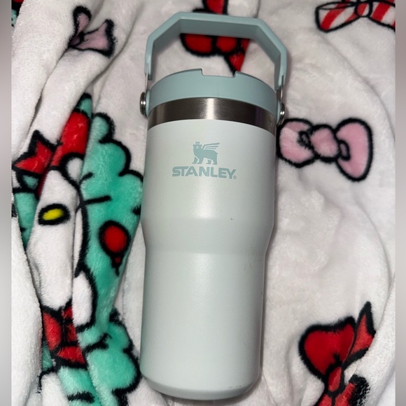 Stainless Steel Ice Flow 2.0 Flip Straw Tumbler - Picture 3 of 4